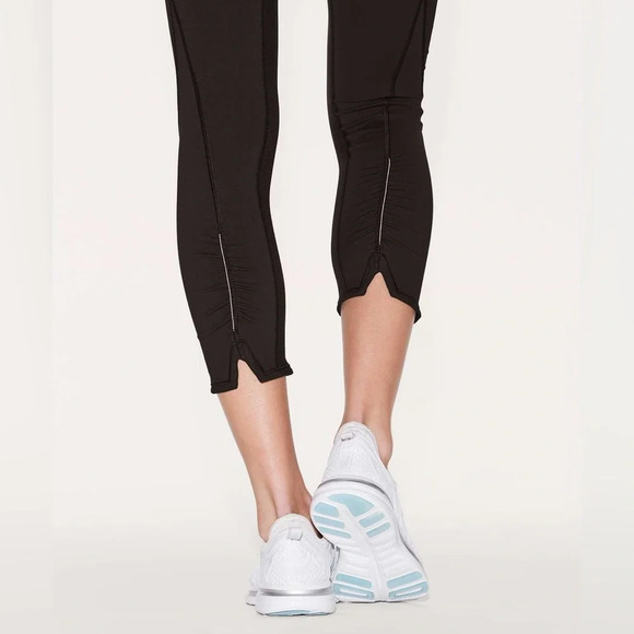 Lululemon On Your Mark Crop 23" Leggings Pants Black Size 4 - Picture 3 of 9